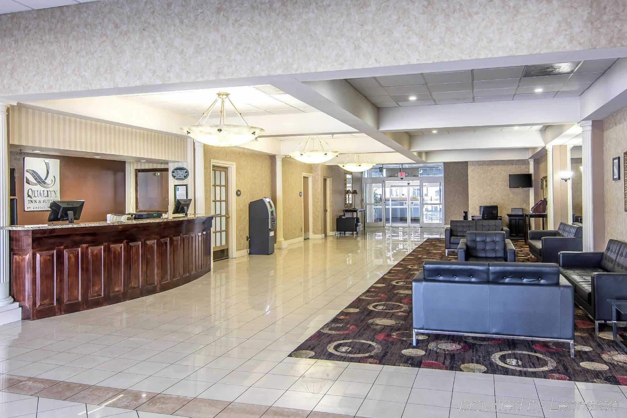 Quality Inn And Suites Conference Center Richmond Dış mekan fotoğraf