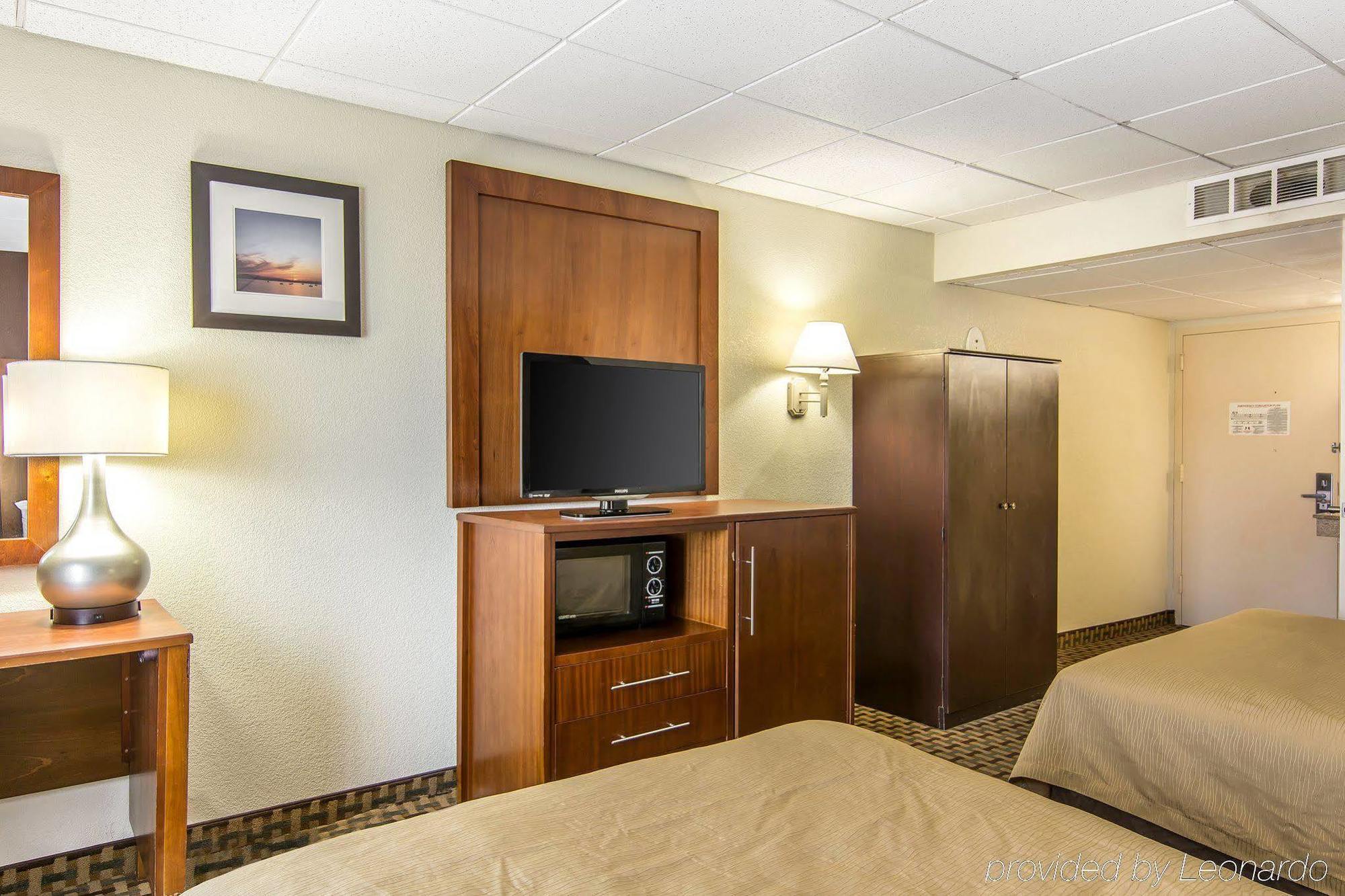 Quality Inn And Suites Conference Center Richmond Dış mekan fotoğraf