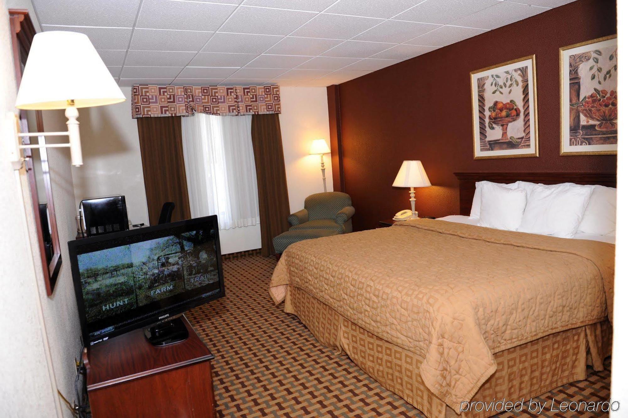 Quality Inn And Suites Conference Center Richmond Oda fotoğraf
